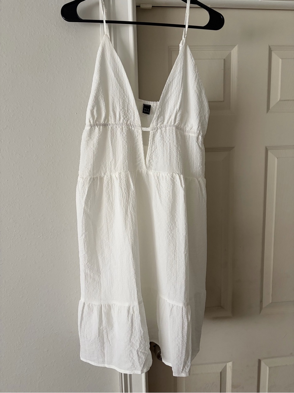 SHEIN White Textured Sleeveless V-Neck Mini Dress